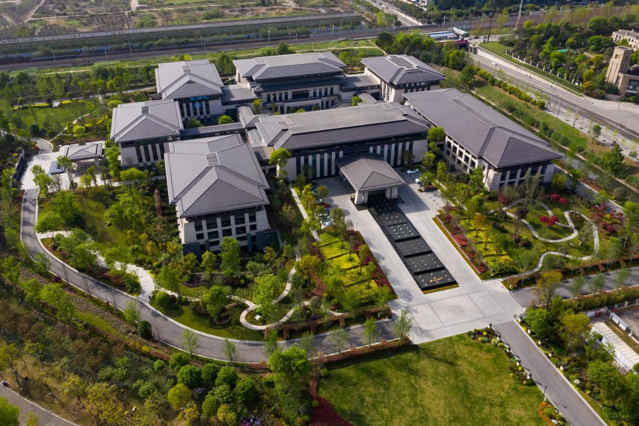 Отель Gran Melia Чэнду Экстерьер фото