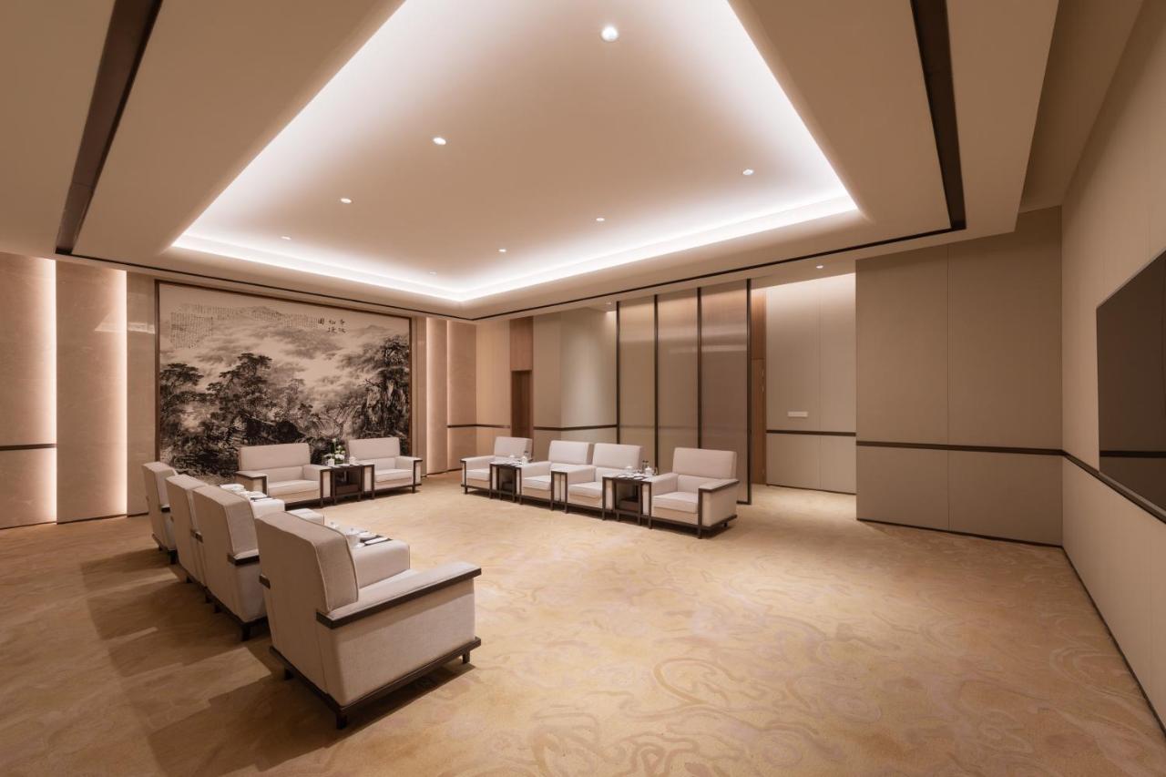 Отель Gran Melia Чэнду Экстерьер фото